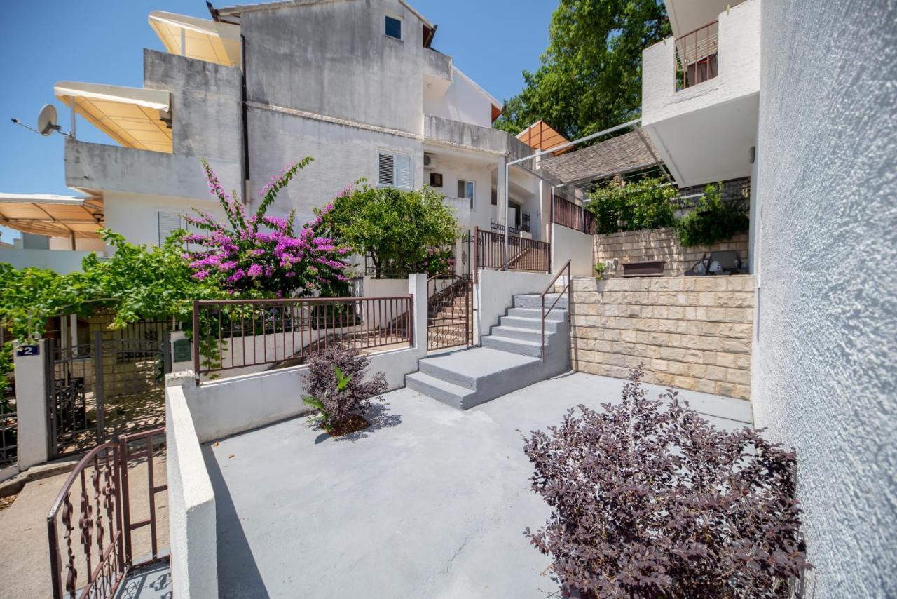 Apartments Vjera Petrovac 외부 사진