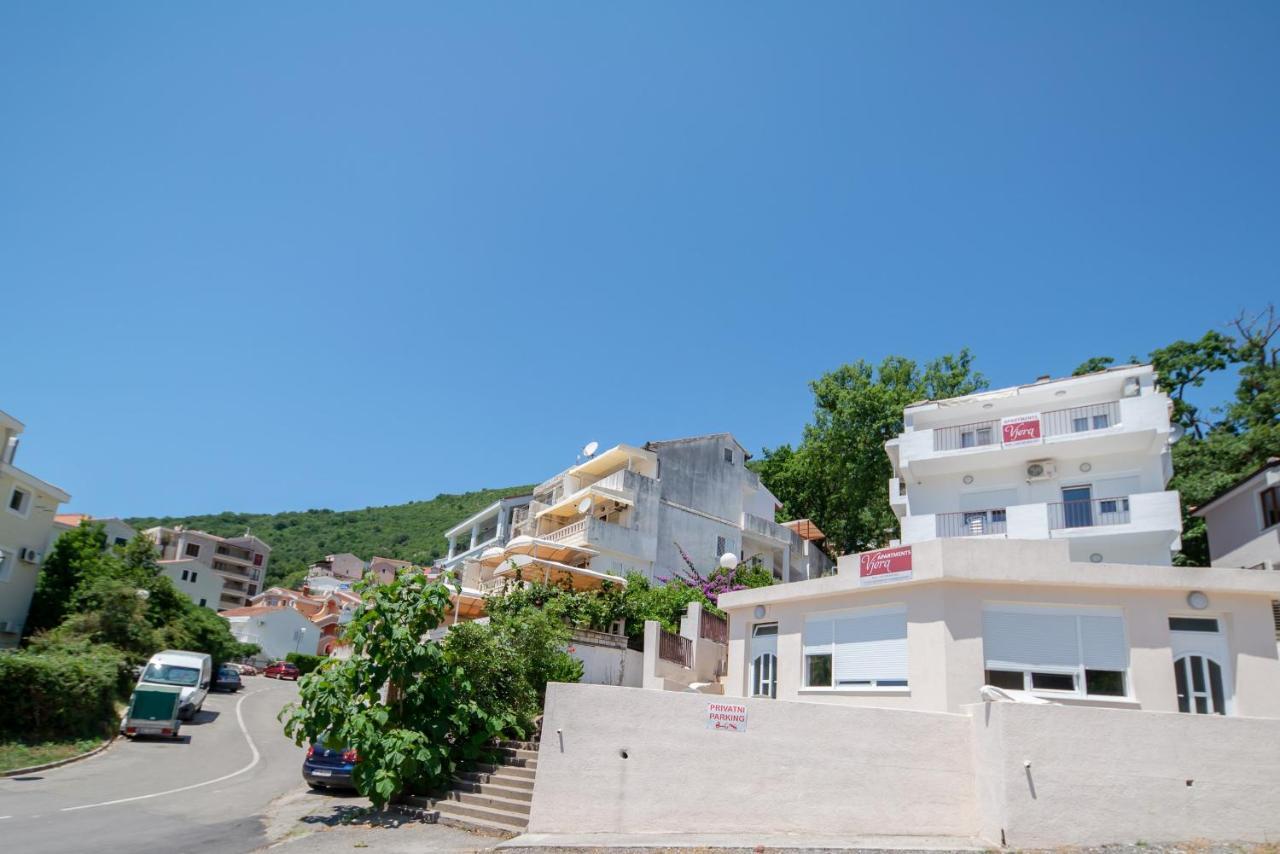 Apartments Vjera Petrovac 외부 사진