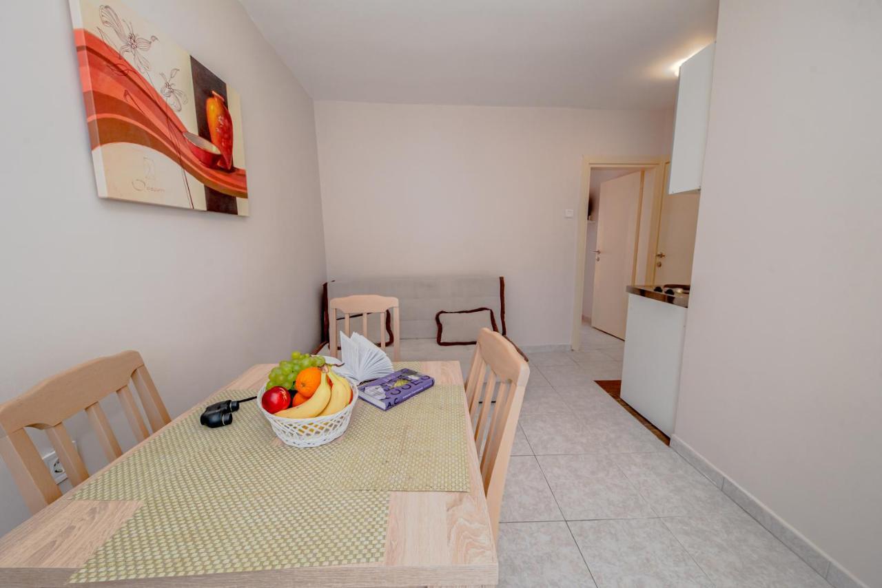 Apartments Vjera Petrovac 외부 사진
