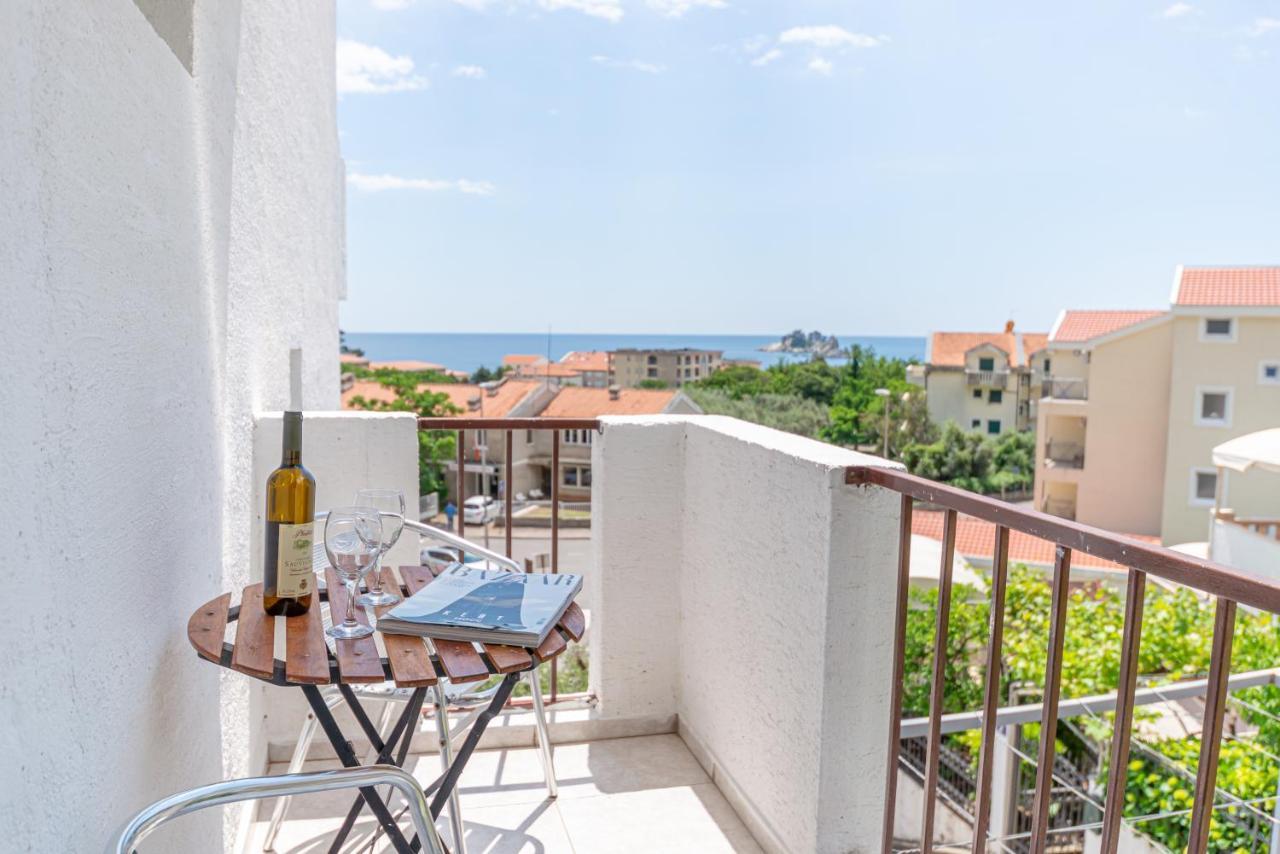 Apartments Vjera Petrovac 외부 사진