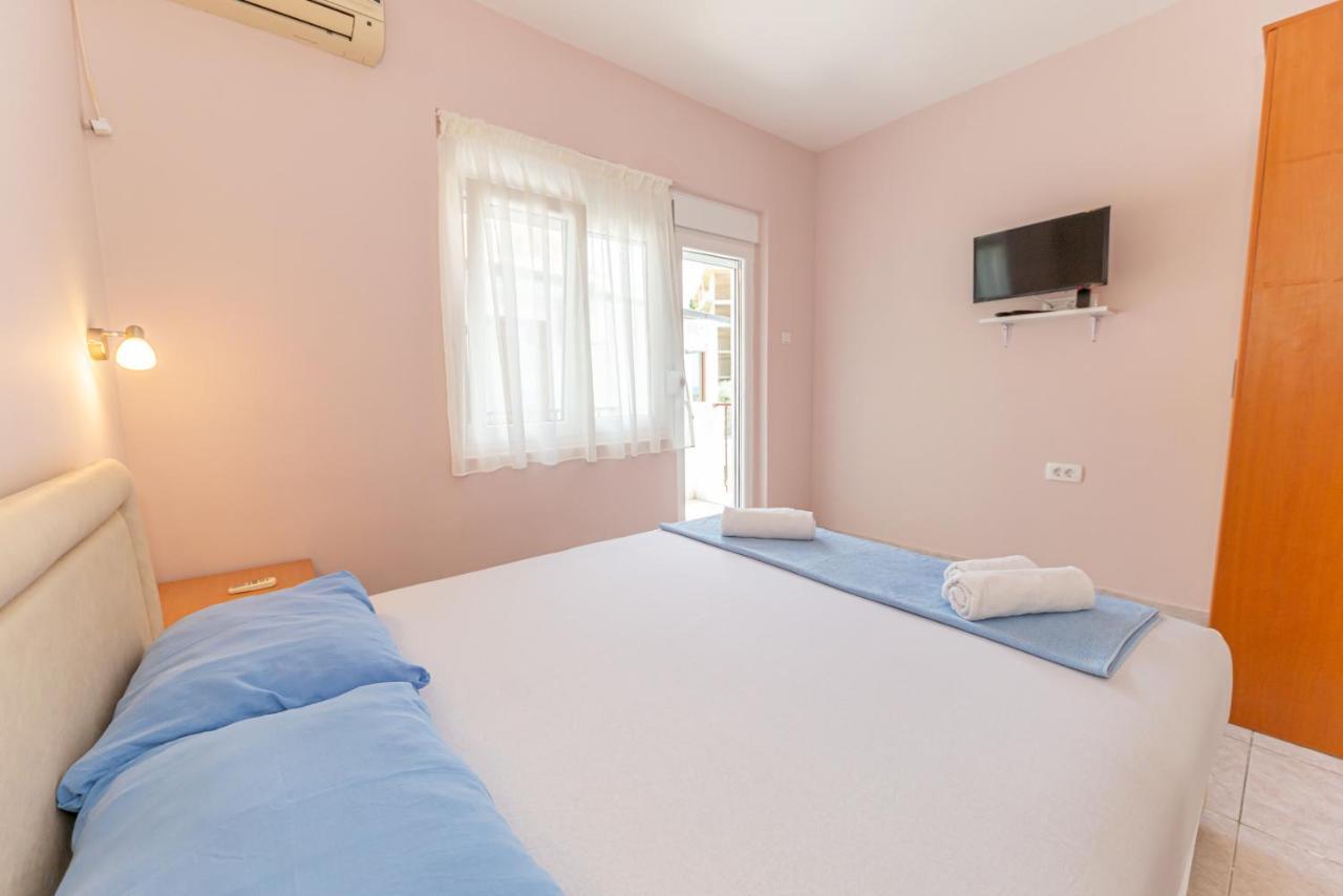 Apartments Vjera Petrovac 외부 사진