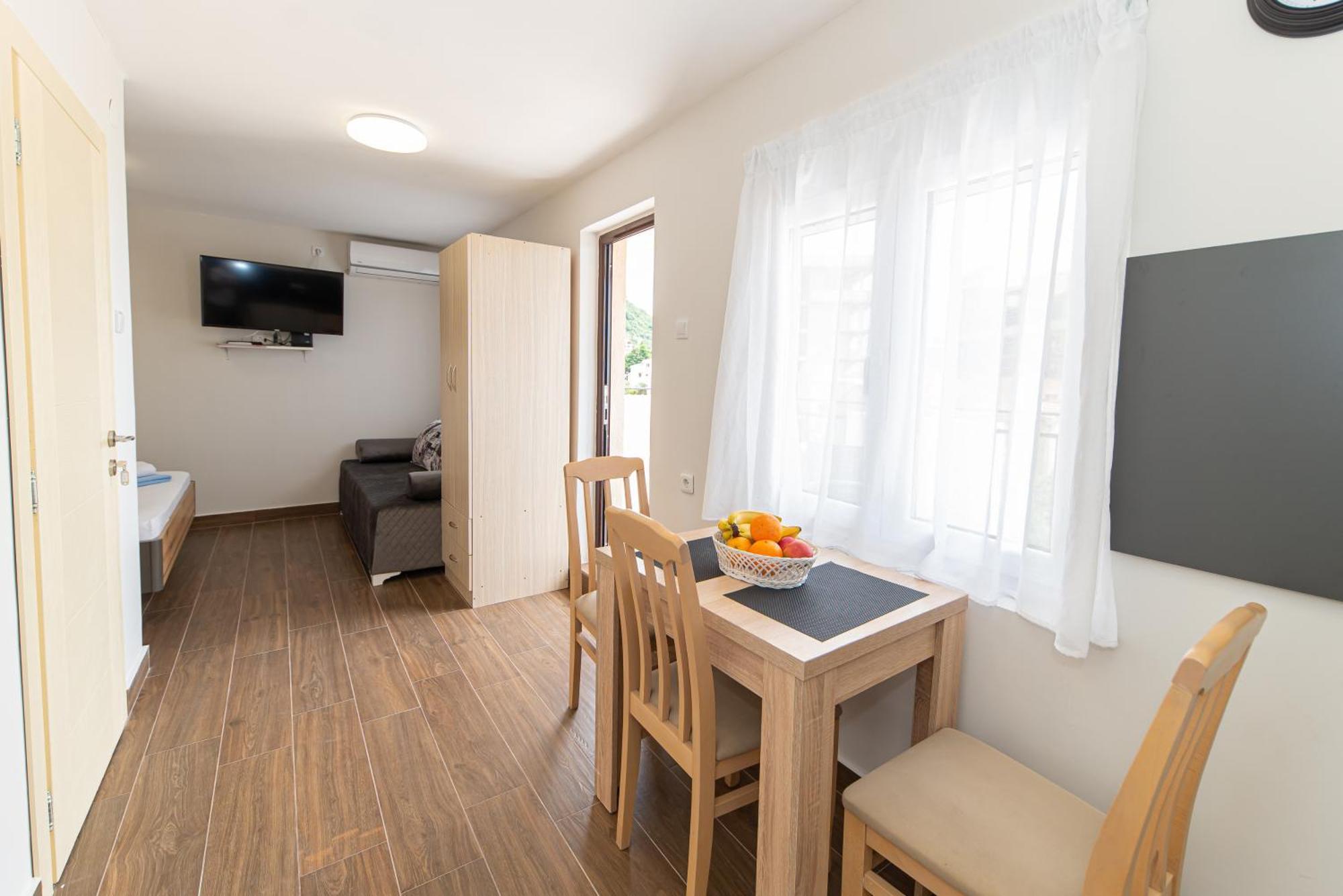Apartments Vjera Petrovac 외부 사진