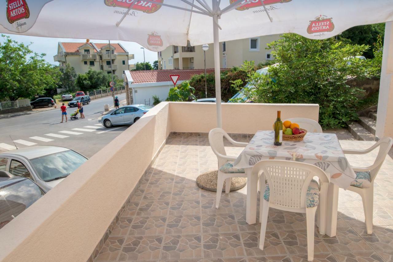 Apartments Vjera Petrovac 외부 사진
