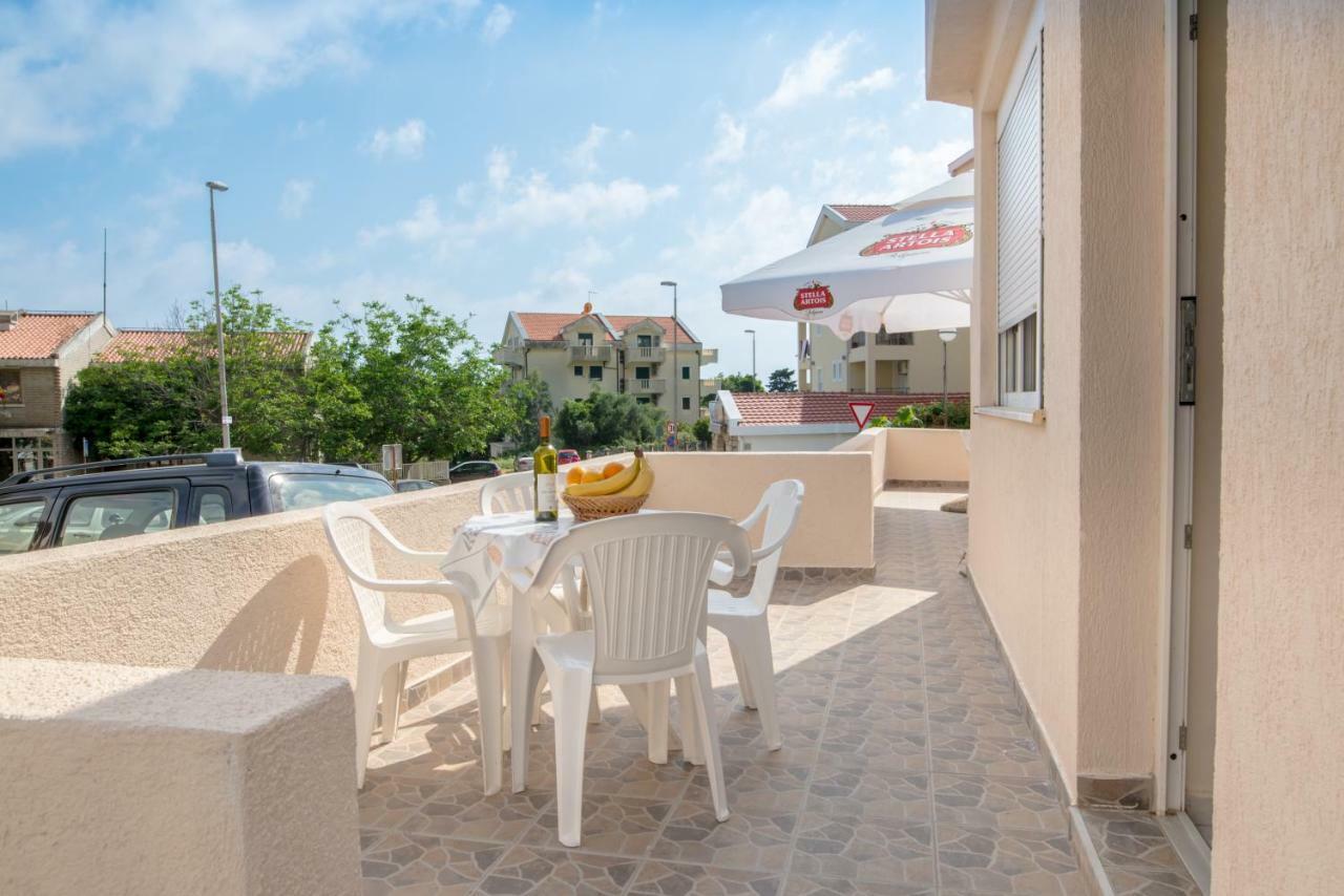 Apartments Vjera Petrovac 외부 사진