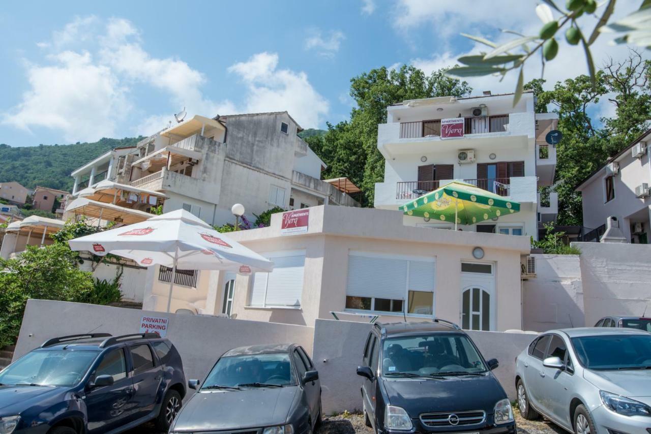 Apartments Vjera Petrovac 외부 사진